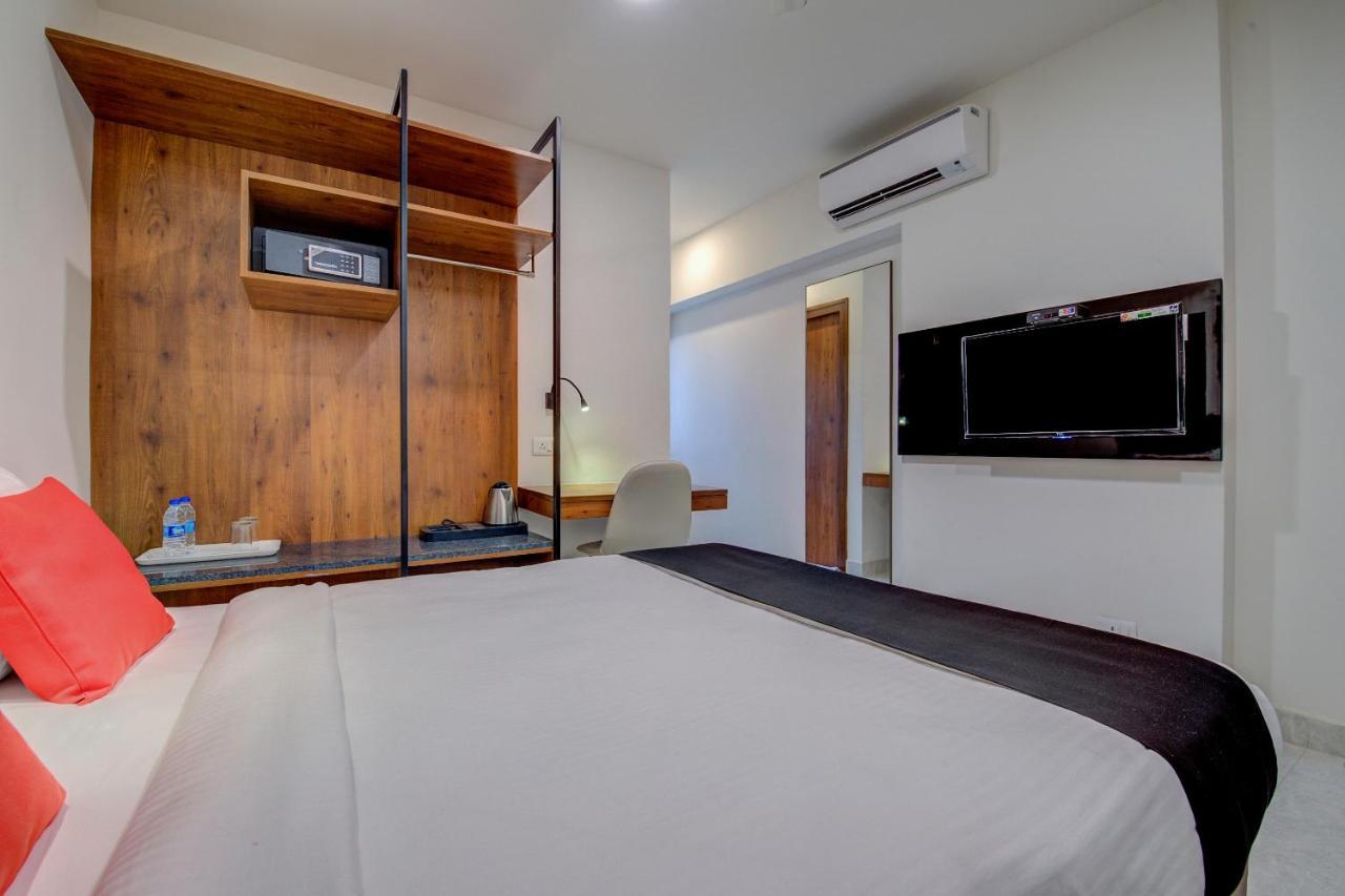Arunaa Inn Airport Hotel,Chennai Exterior photo